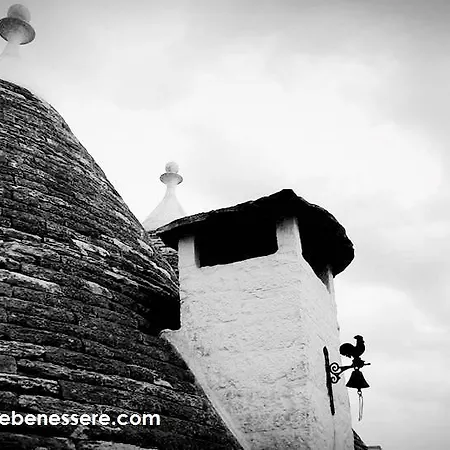 B&B Trulli Mille E Una Notte 2*